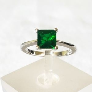 Sterling Princess Cut Emerald Ring